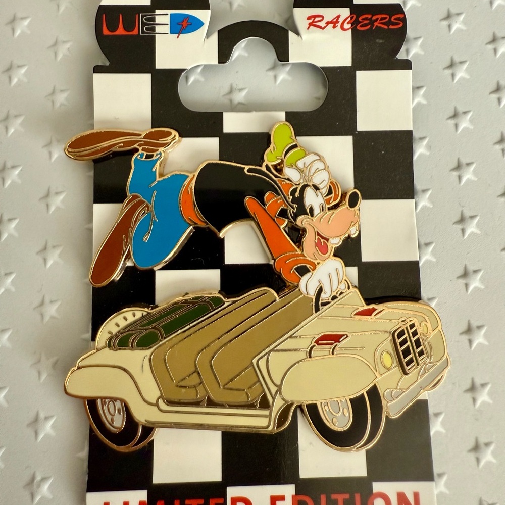 WED Racers Goofy Indiana Jones Pin LE 300